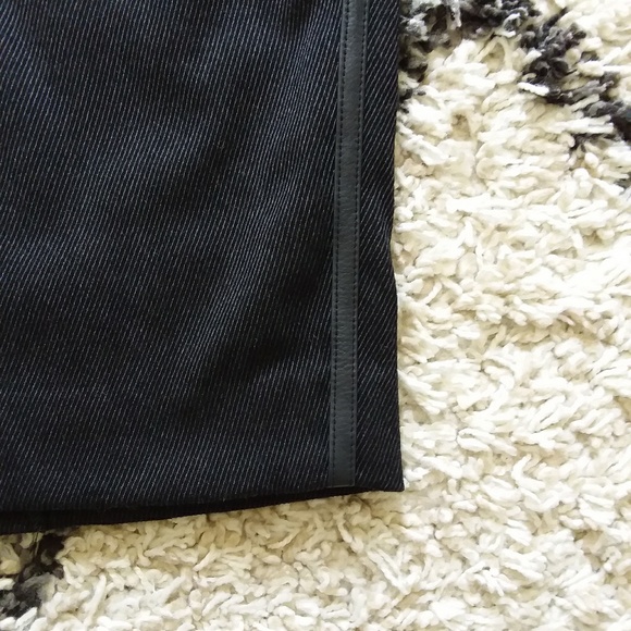 Max Mara charcoal gray wool pencil skirt - Picture 3 of 8